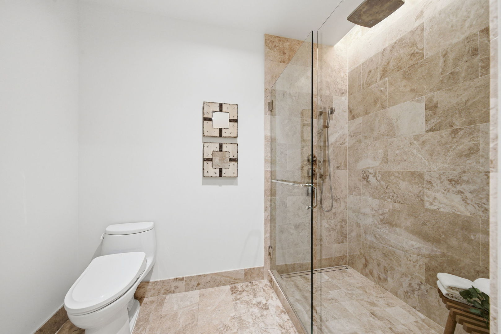 363 East Wacker Drive, Unit 2709 Chicago, IL 60601 - Photo 17 of 47