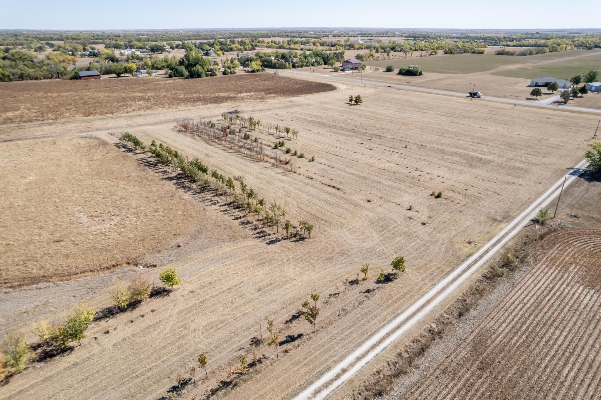 2498 Southwest 100th Street Augusta, KS 67010 - Photo 4 of 8