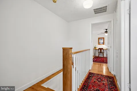 $350,000 | 3706 Castle Terrace, Unit 118130, Silver Spring, MD 20904