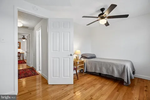$350,000 | 3706 Castle Terrace, Unit 118130, Silver Spring, MD 20904