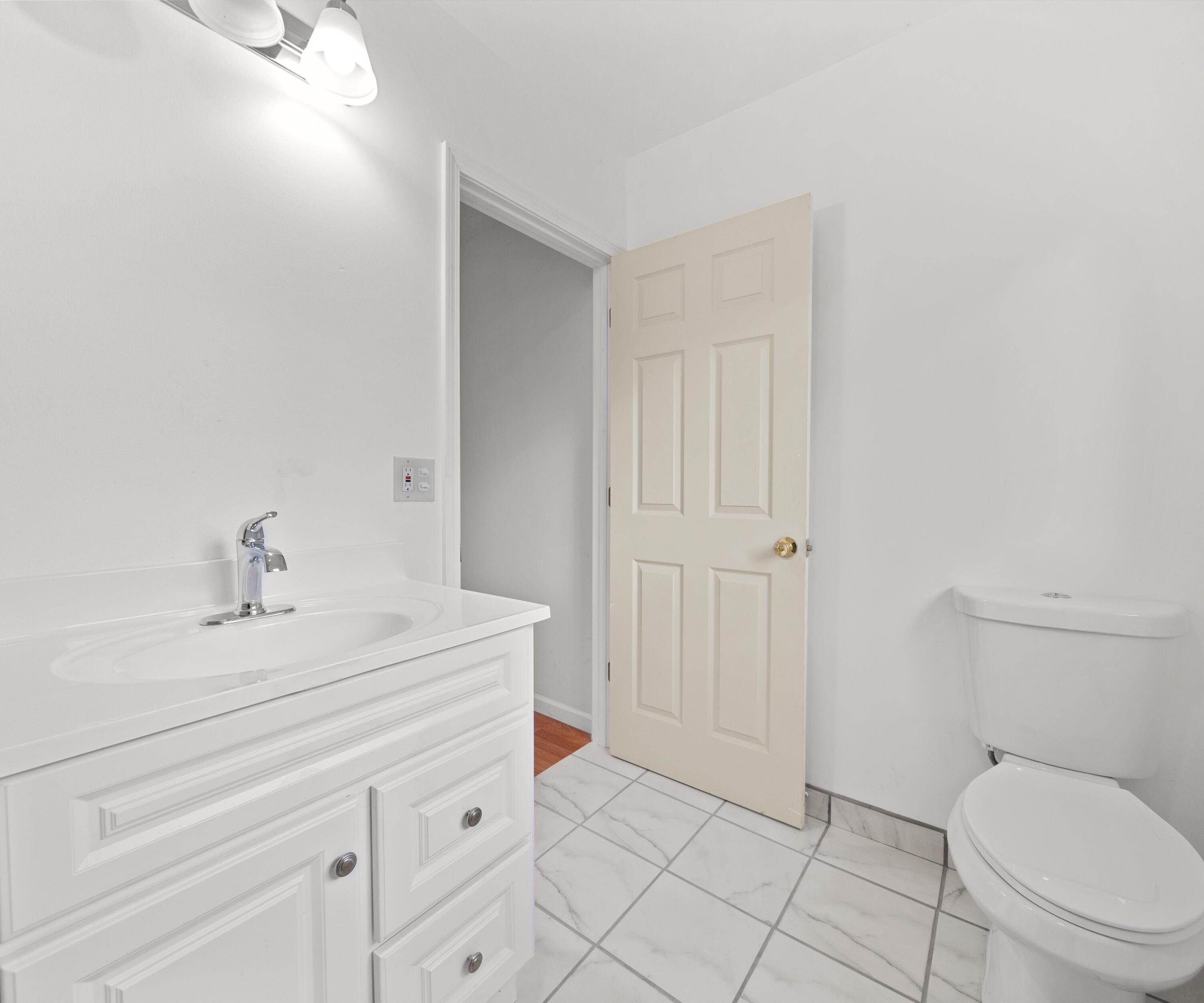 26700 Martinsville Road Belleville, MI 48111 - Photo 19 of 41 master bath 2