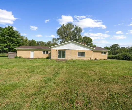 $398,000 | 26700 Martinsville Road, Belleville, MI 48111