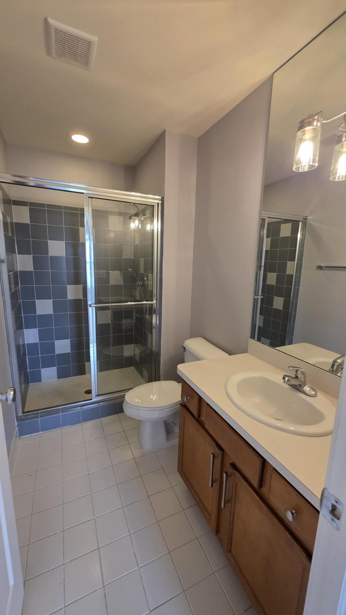 1547 Cass Lake Road Keego Harbor, MI 48320 - Photo 14 of 23 private primary bathroom
