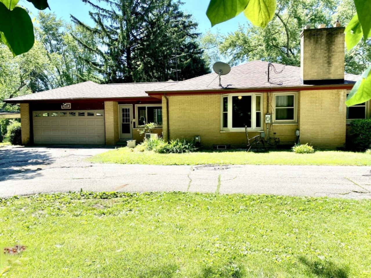 1430 Nichols Road Kalamazoo, MI 49006 - Photo 4 of 7 thumbnail_IMG_2023