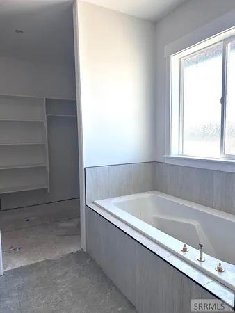 $799,999 | 4136 East 206 North, Rigby, ID 83442