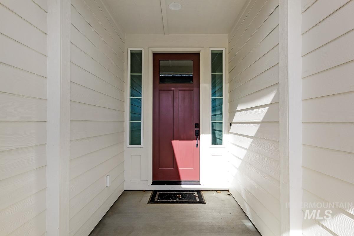 992 East Crescendo Street Meridian, ID 83642 - Photo 3 of 38 Entrance to property with a porch