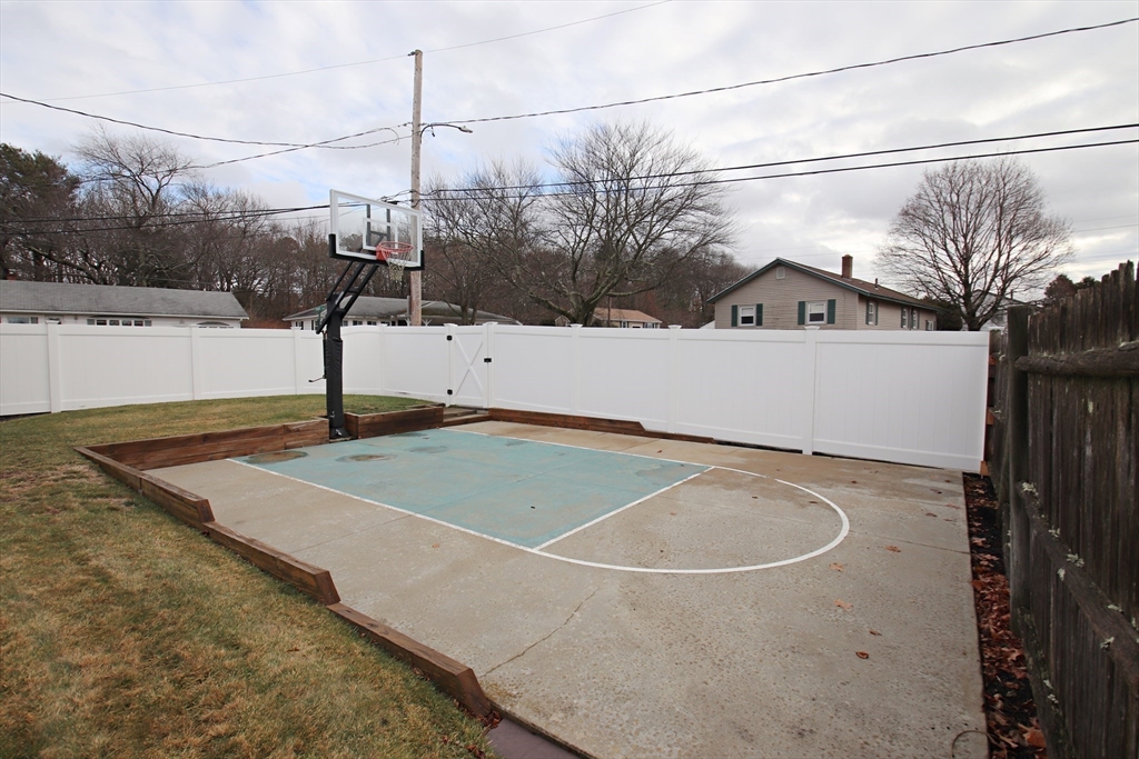 5 Trudy Terrace Canton, MA 02021 - Photo 39 of 42