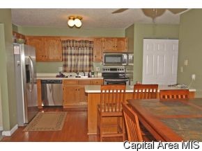 2504 Columbus Circle Springfield, IL 62703 - Photo 5 of 12