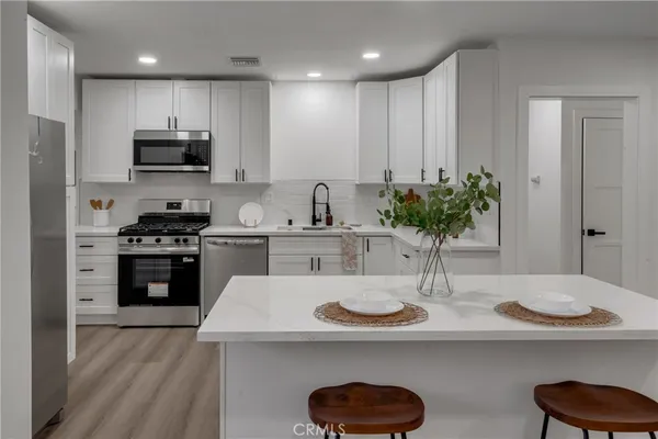 $1,360,000 | 1741 North Rose Street, Burbank, CA 91505