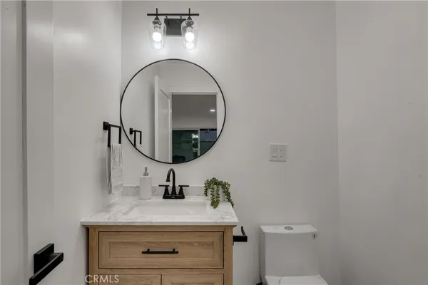$1,360,000 | 1741 North Rose Street, Burbank, CA 91505