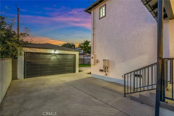 $1,360,000 | 1741 North Rose Street, Burbank, CA 91505