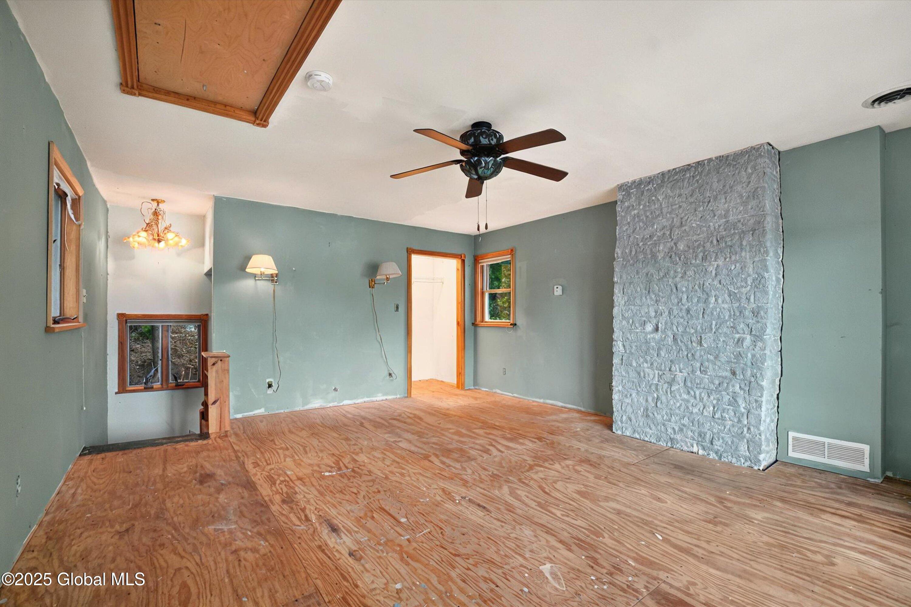 2513 North Shore Road Hadley, NY 12835 - Photo 29 of 61 27