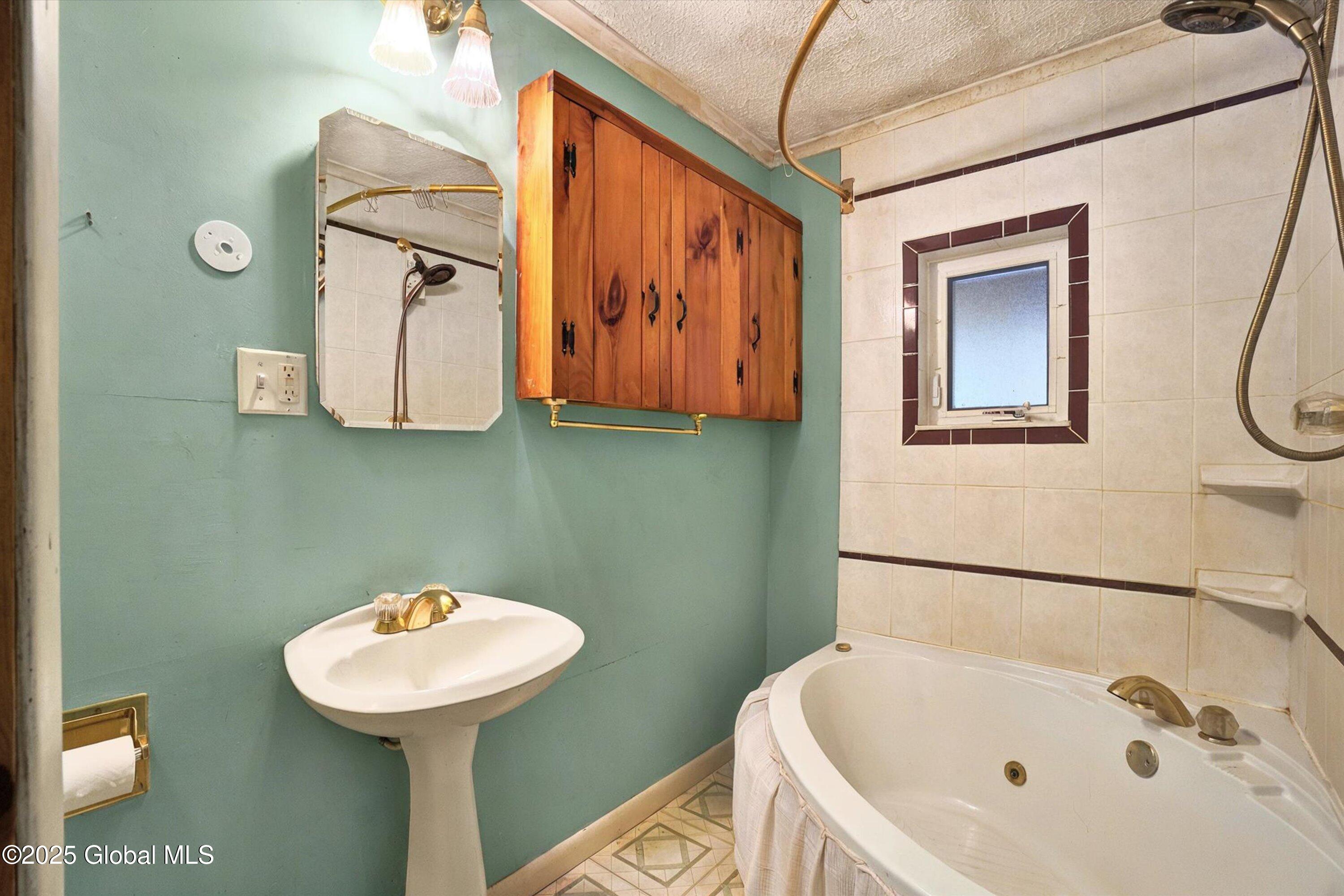 2513 North Shore Road Hadley, NY 12835 - Photo 33 of 61 31