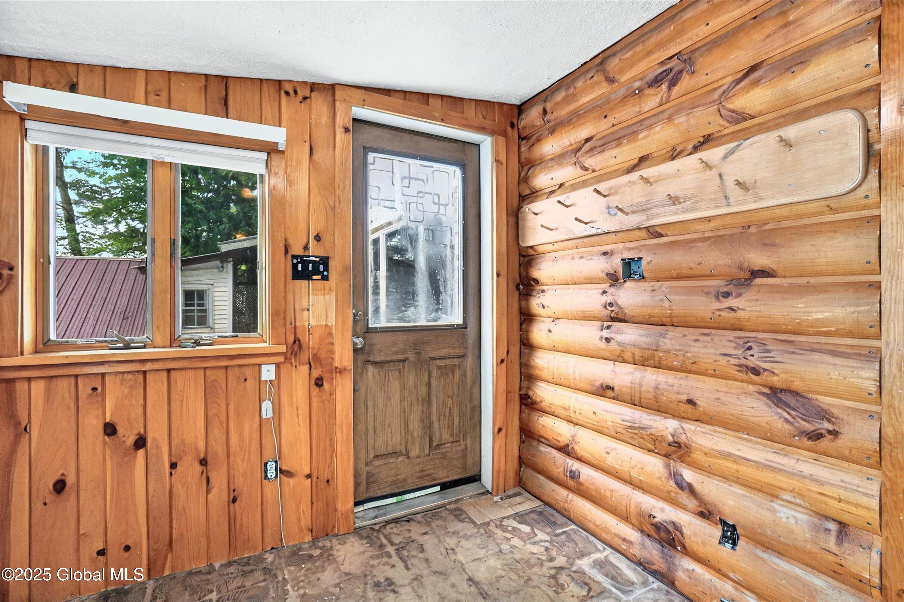 2513 North Shore Road Hadley, NY 12835 - Photo 7 of 61 7