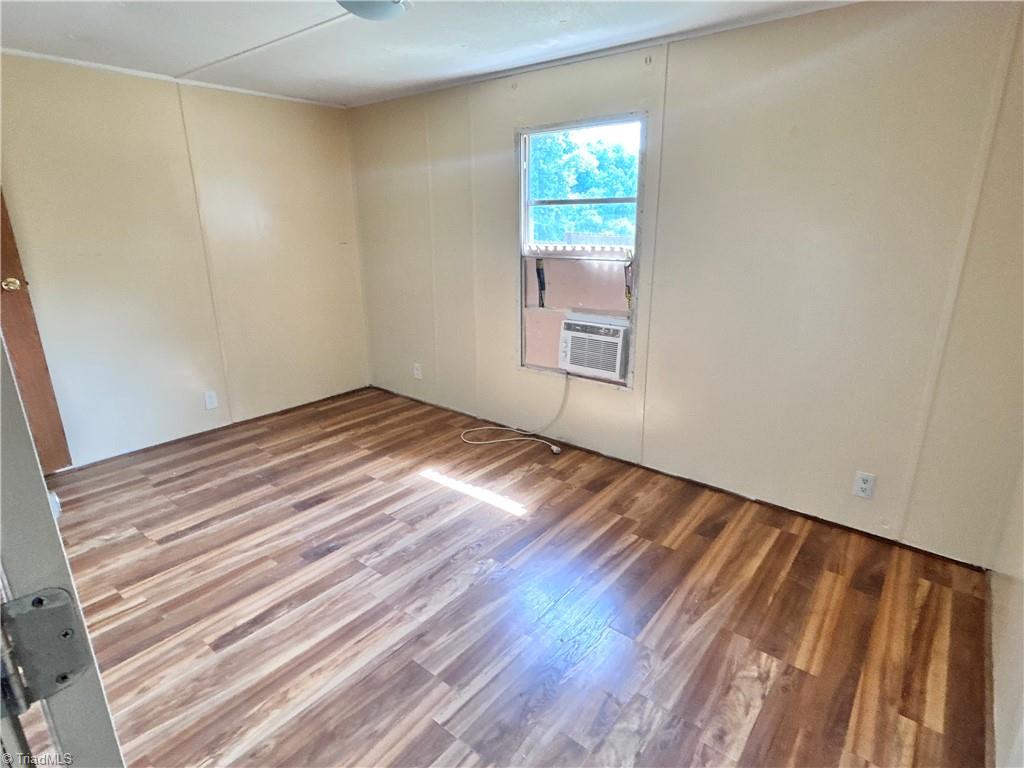 1270 Little Point Road Randleman, NC 27317 - Photo 7 of 8