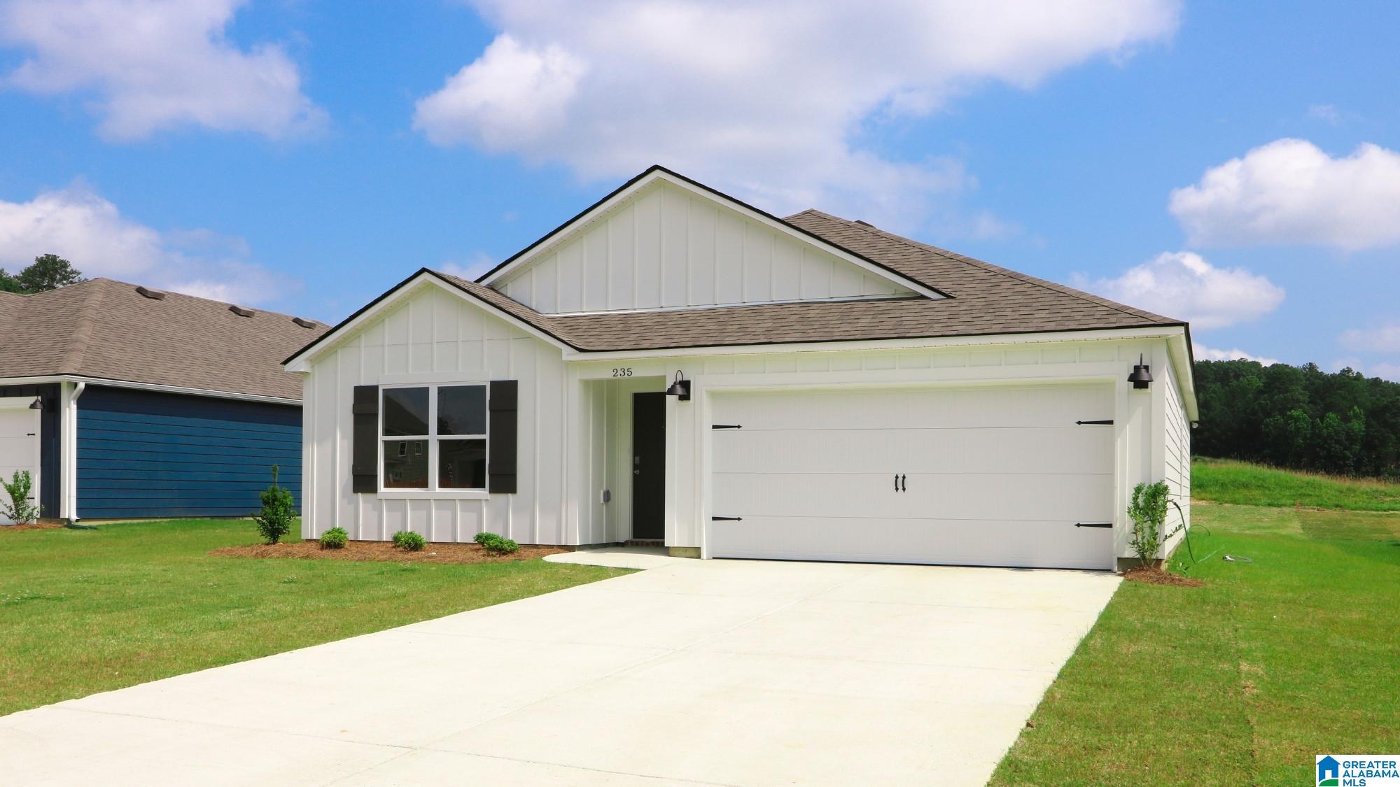 235 Pne Rdg Drive Odenville, AL 35120 - Photo 2 of 25