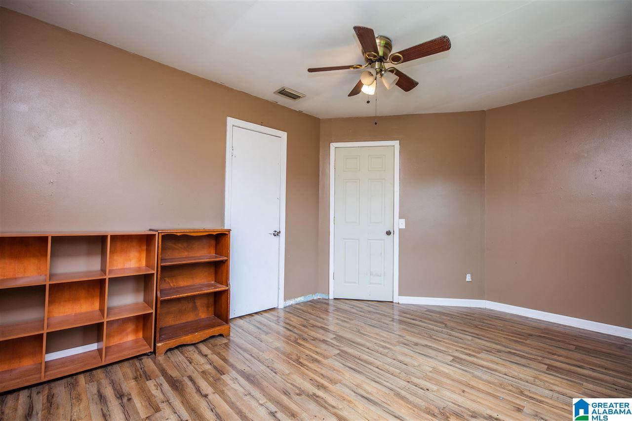 601 Elm Street Southwest Bessemer, AL 35022 - Photo 9 of 26