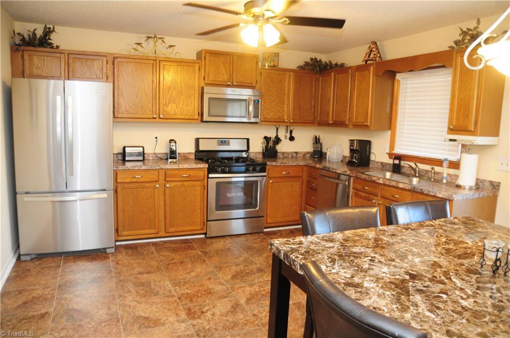 6002 Deaton Road Trinity, NC 27370 - Photo 11 of 19