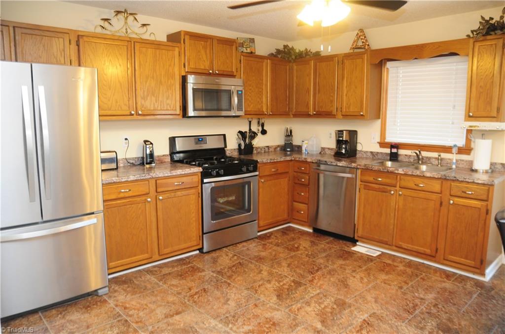 6002 Deaton Road Trinity, NC 27370 - Photo 12 of 19