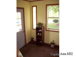 4250 Tuxhorn Road Springfield, IL 62712 - Photo 5 of 9