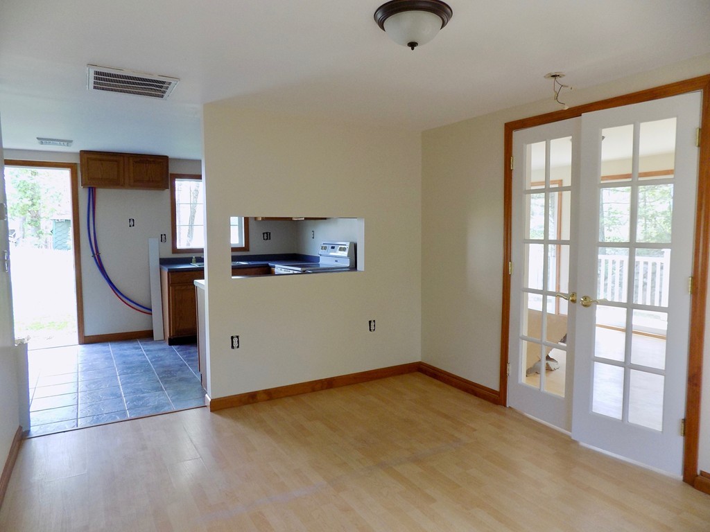 47 Shore Road Hardwick, MA 01082 - Photo 4 of 12 Gallery Image 4