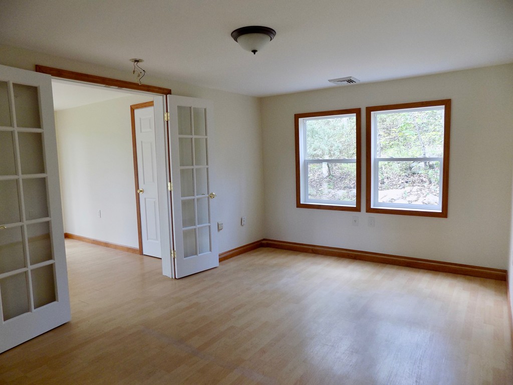 47 Shore Road Hardwick, MA 01082 - Photo 5 of 12 Gallery Image 5
