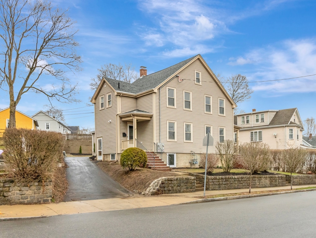 187 Colburn Street Dedham, MA 02026 - Photo 3 of 35