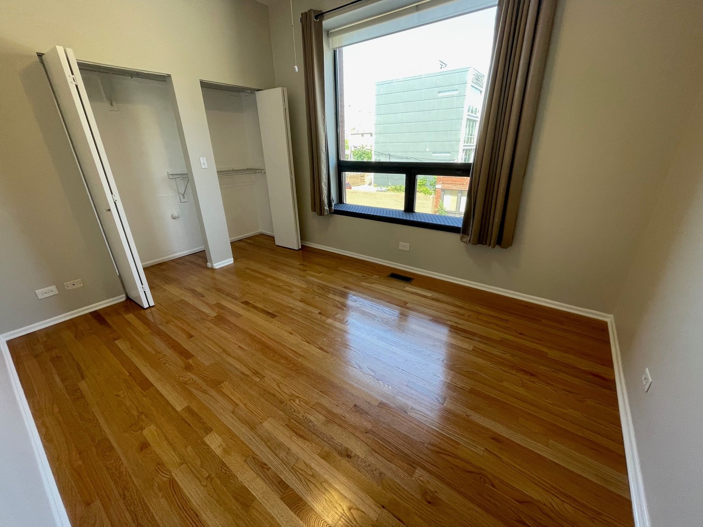 1400 West Erie Street, Unit 2 Chicago, IL 60642 - Photo 3 of 9