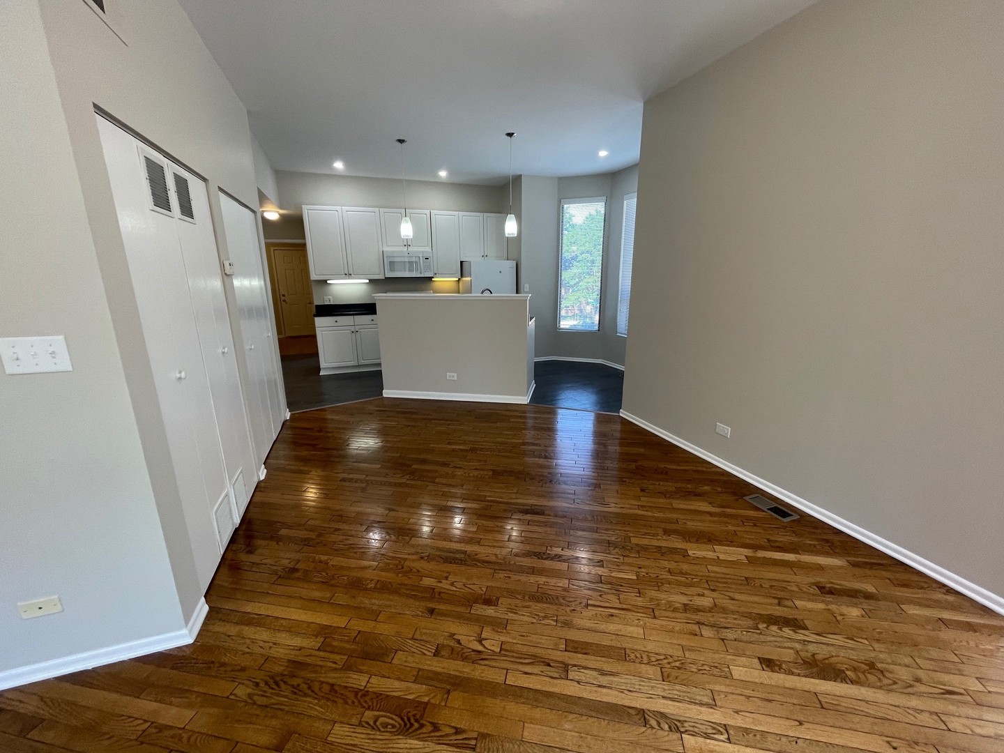 1400 West Erie Street, Unit 2 Chicago, IL 60642 - Photo 7 of 9