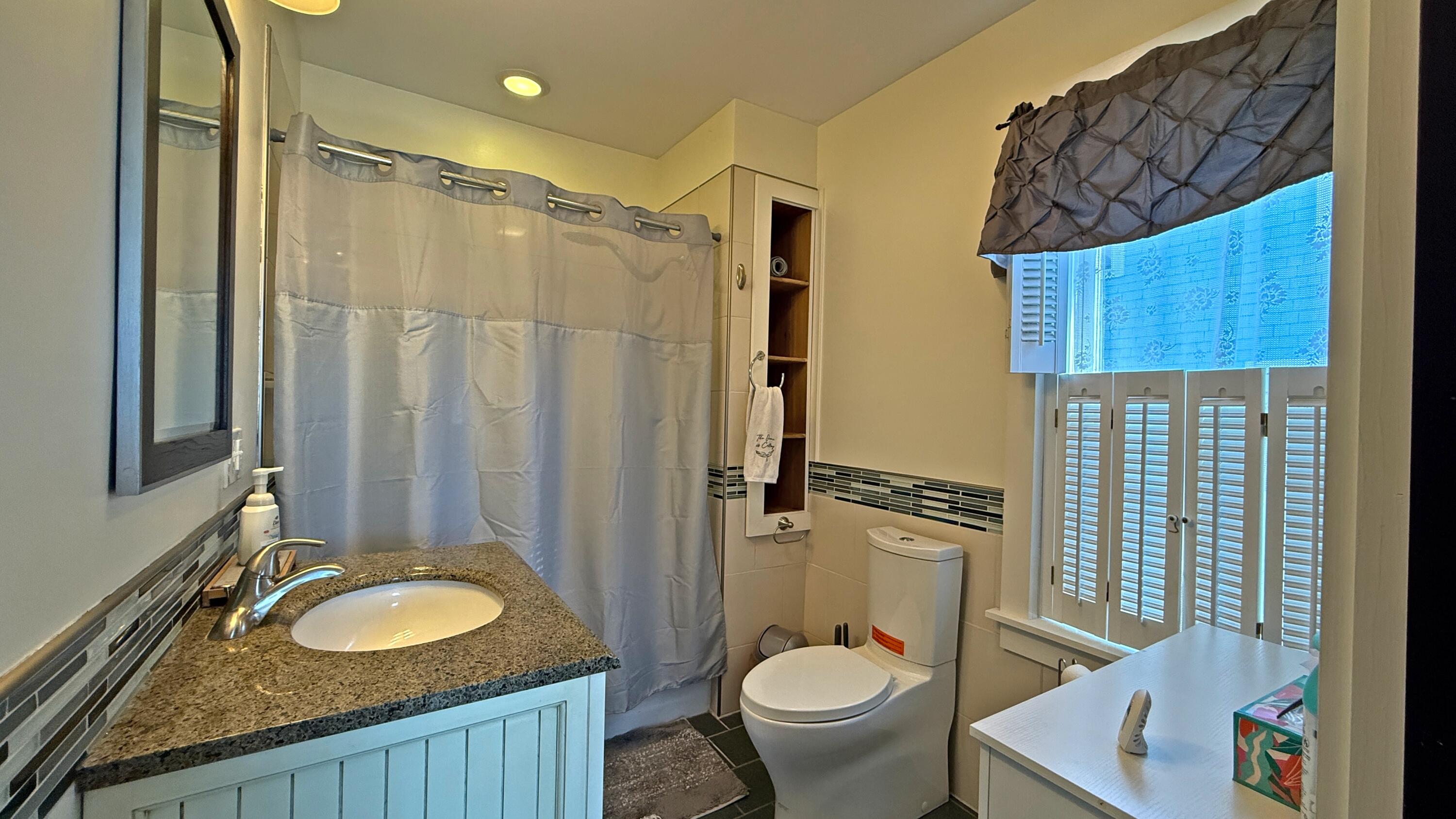 23 Washington Street Lubec, ME 04652 - Photo 5 of 49 First Floor Bathroom