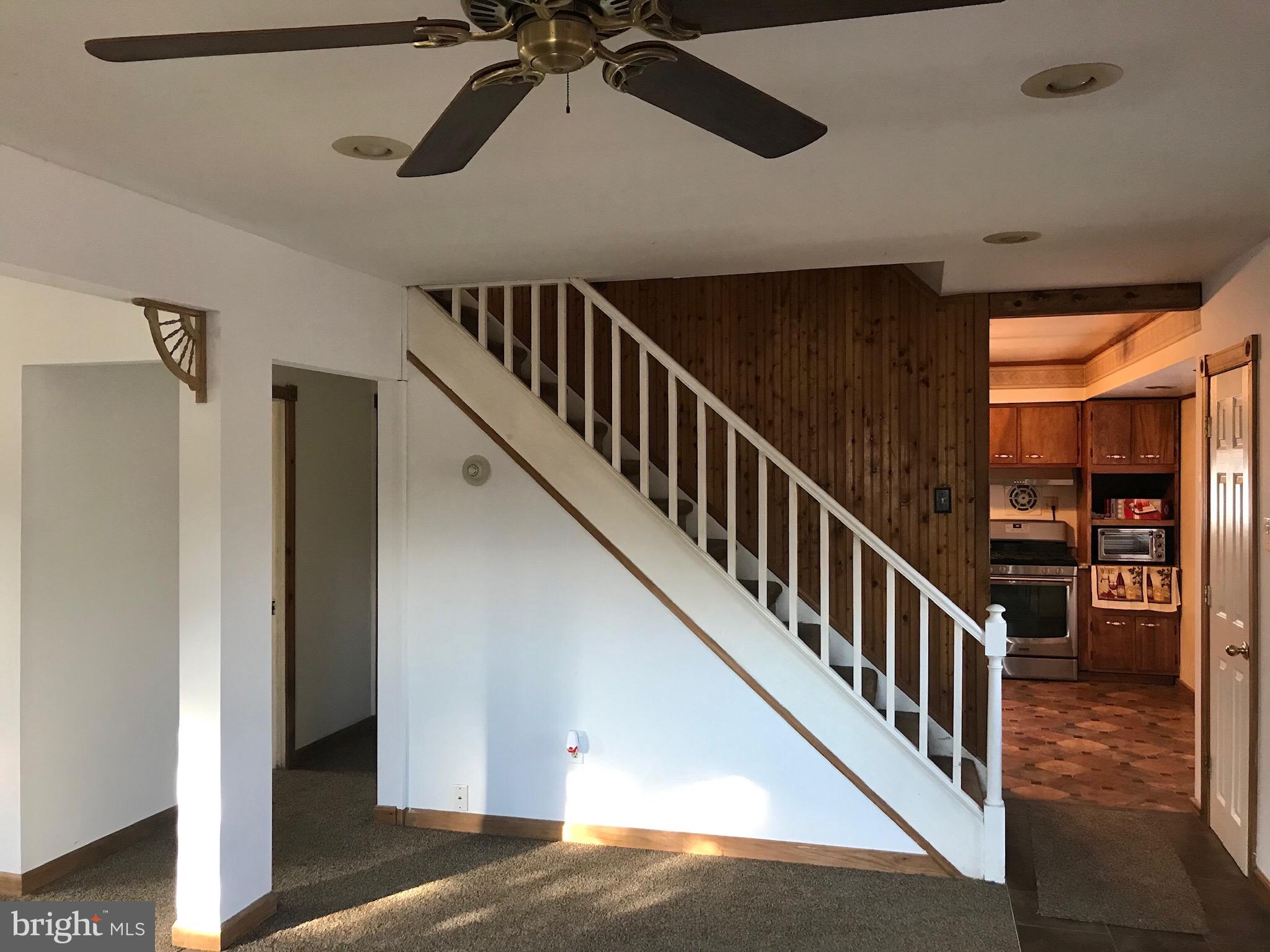 28 Congress Road Pine Hill, NJ 08021 - Photo 5 of 32