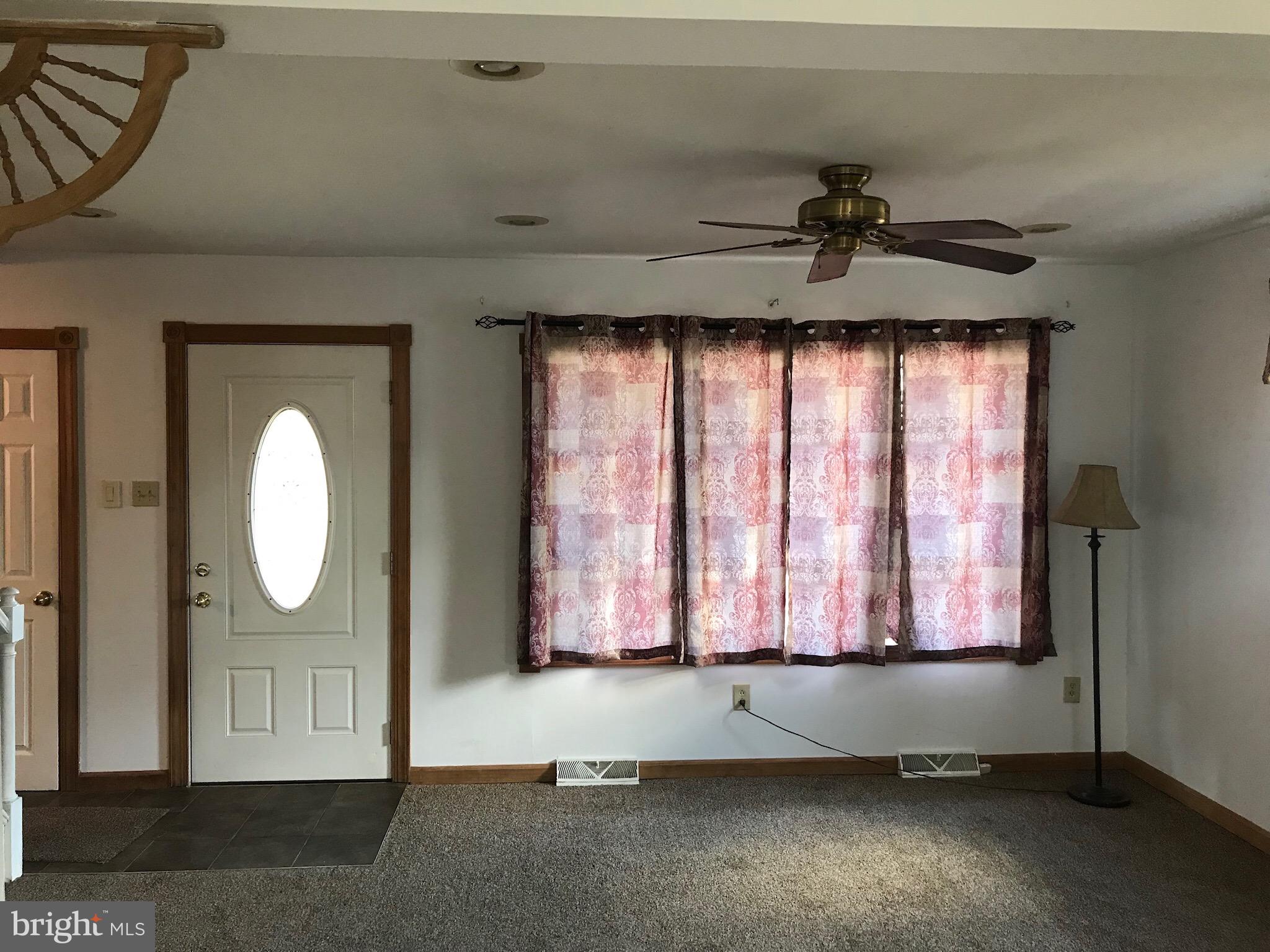 28 Congress Road Pine Hill, NJ 08021 - Photo 6 of 32