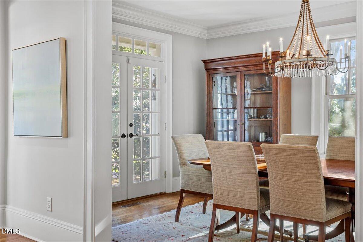 1015 Harvey Street Raleigh, NC 27608 - Photo 15 of 95 Dining Room