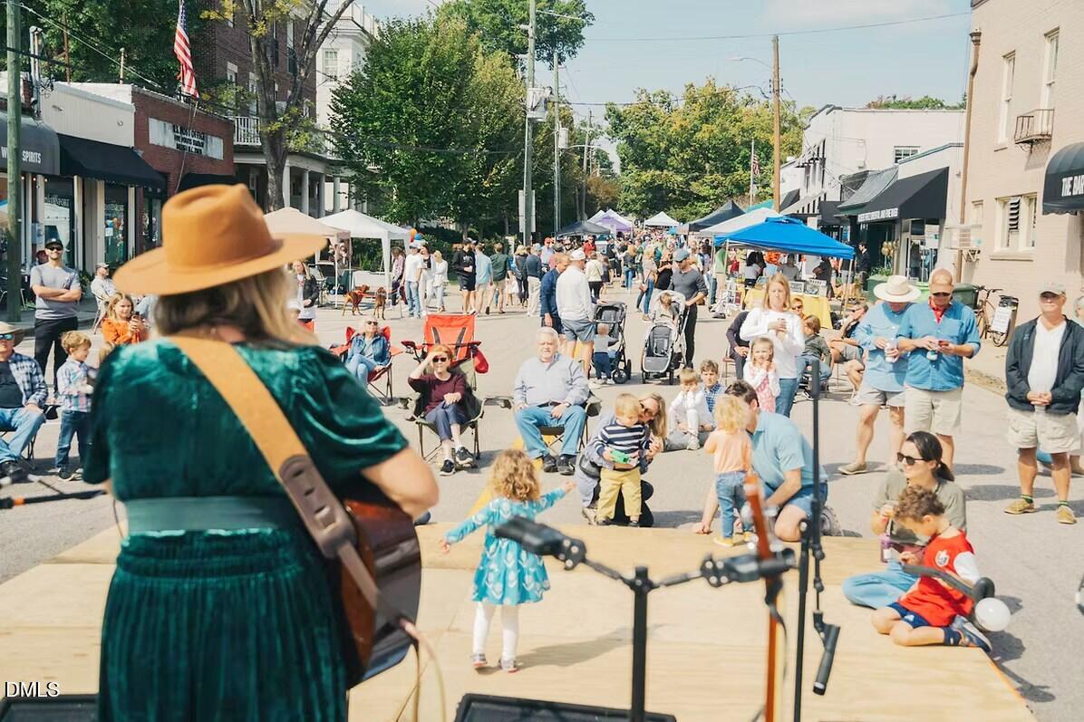 1015 Harvey Street Raleigh, NC 27608 - Photo 88 of 95 a view of city from balcony