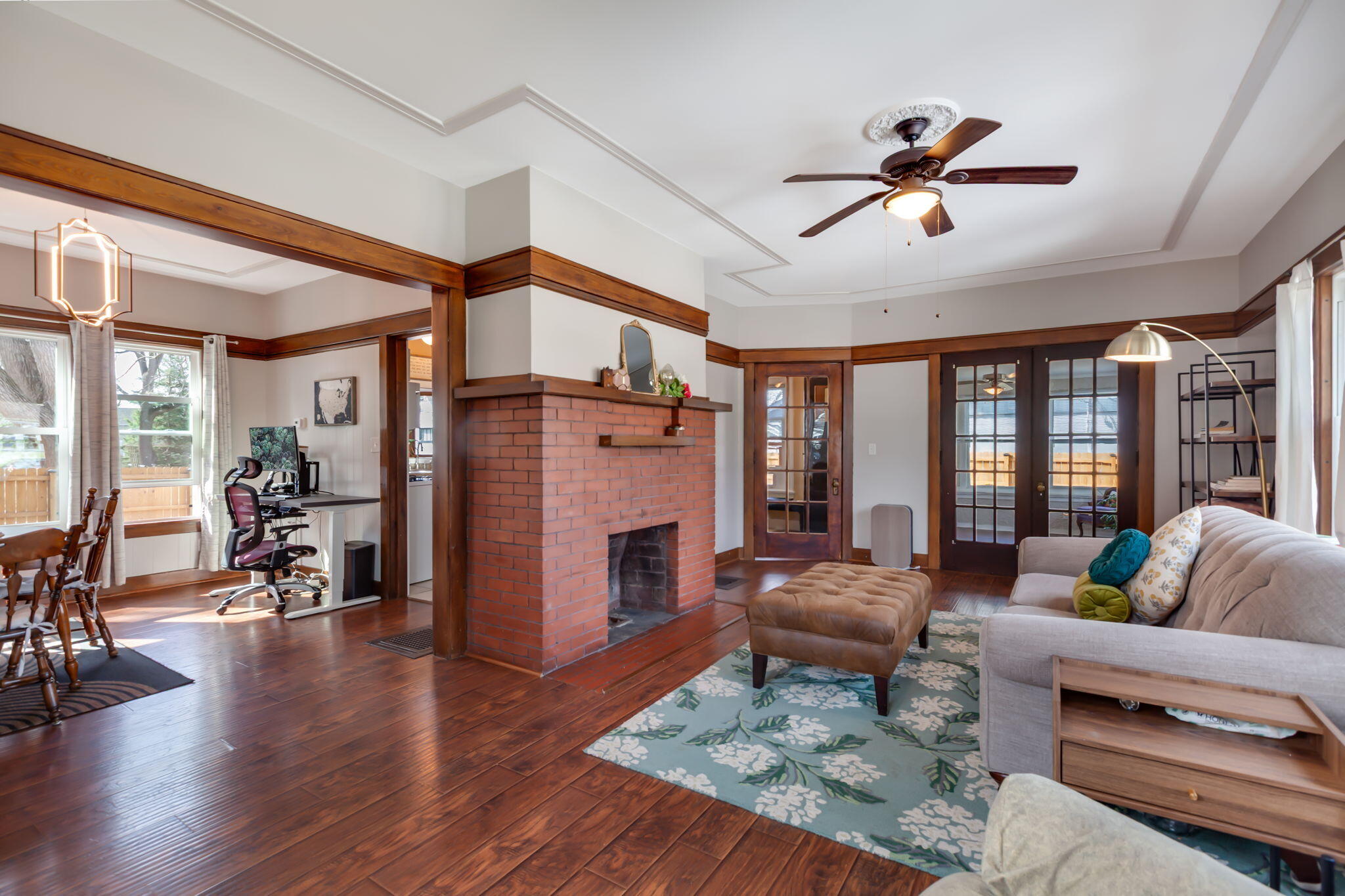 115 Maple Street Walworth, WI 53184 - Photo 4 of 20 3-web-or-mls-Kelly Freedman - _MG_6258 (