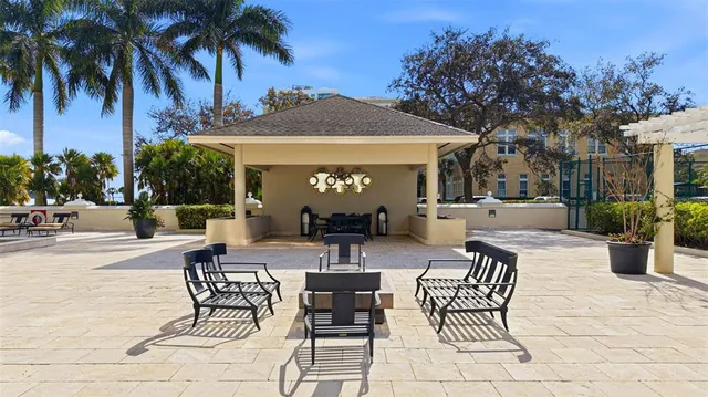 $1,025,000 | 3301 Bayshore Boulevard, Unit 1007B, Tampa, FL 33629