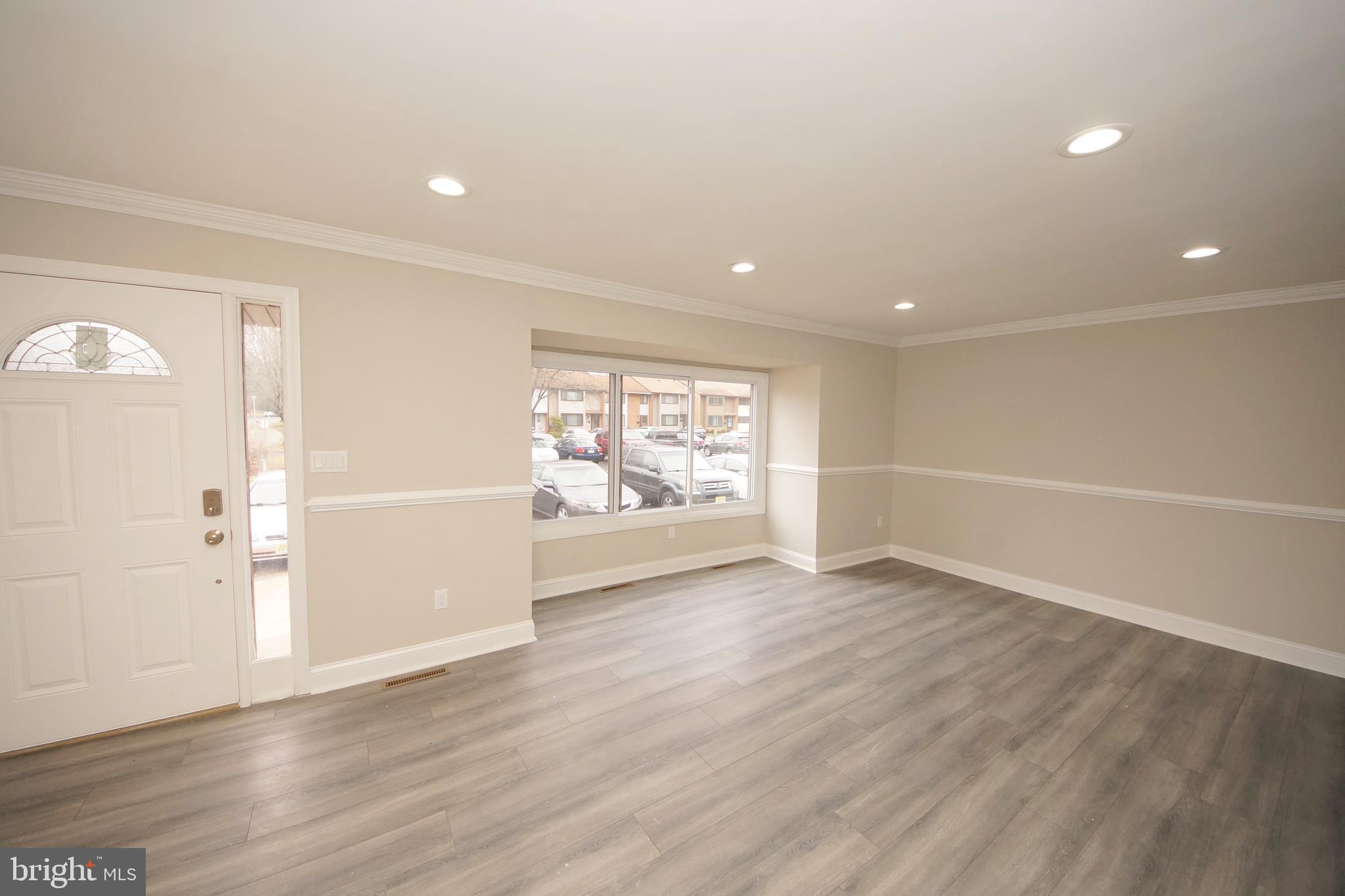 306 Bolton Road East Windsor, NJ 08520 - Photo 2 of 35 Gallery Image 2
