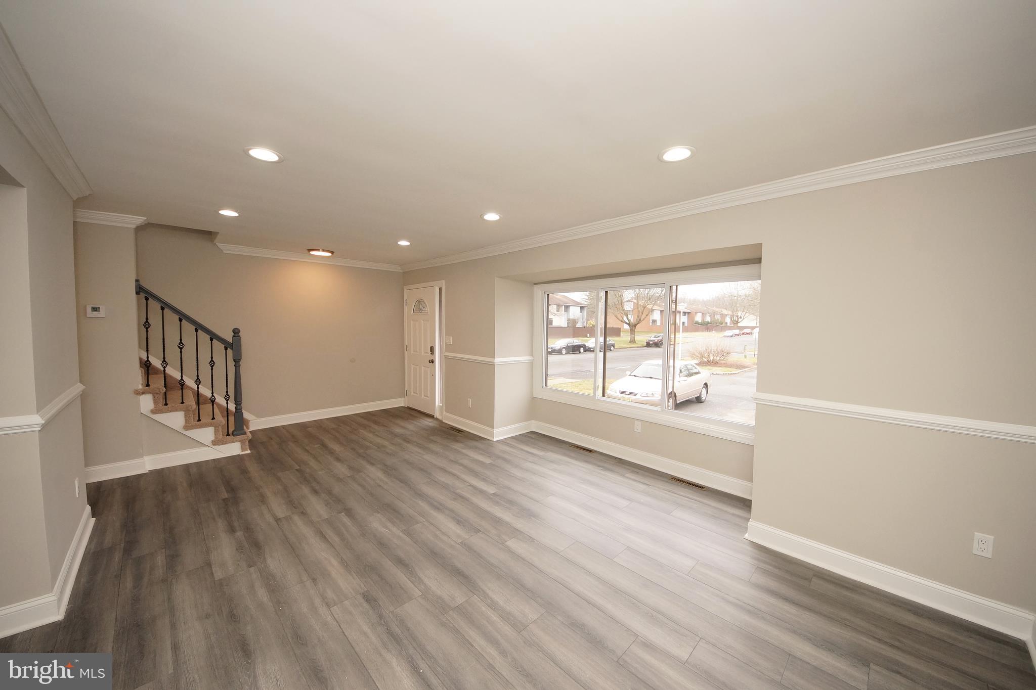 306 Bolton Road East Windsor, NJ 08520 - Photo 5 of 35 Gallery Image 5
