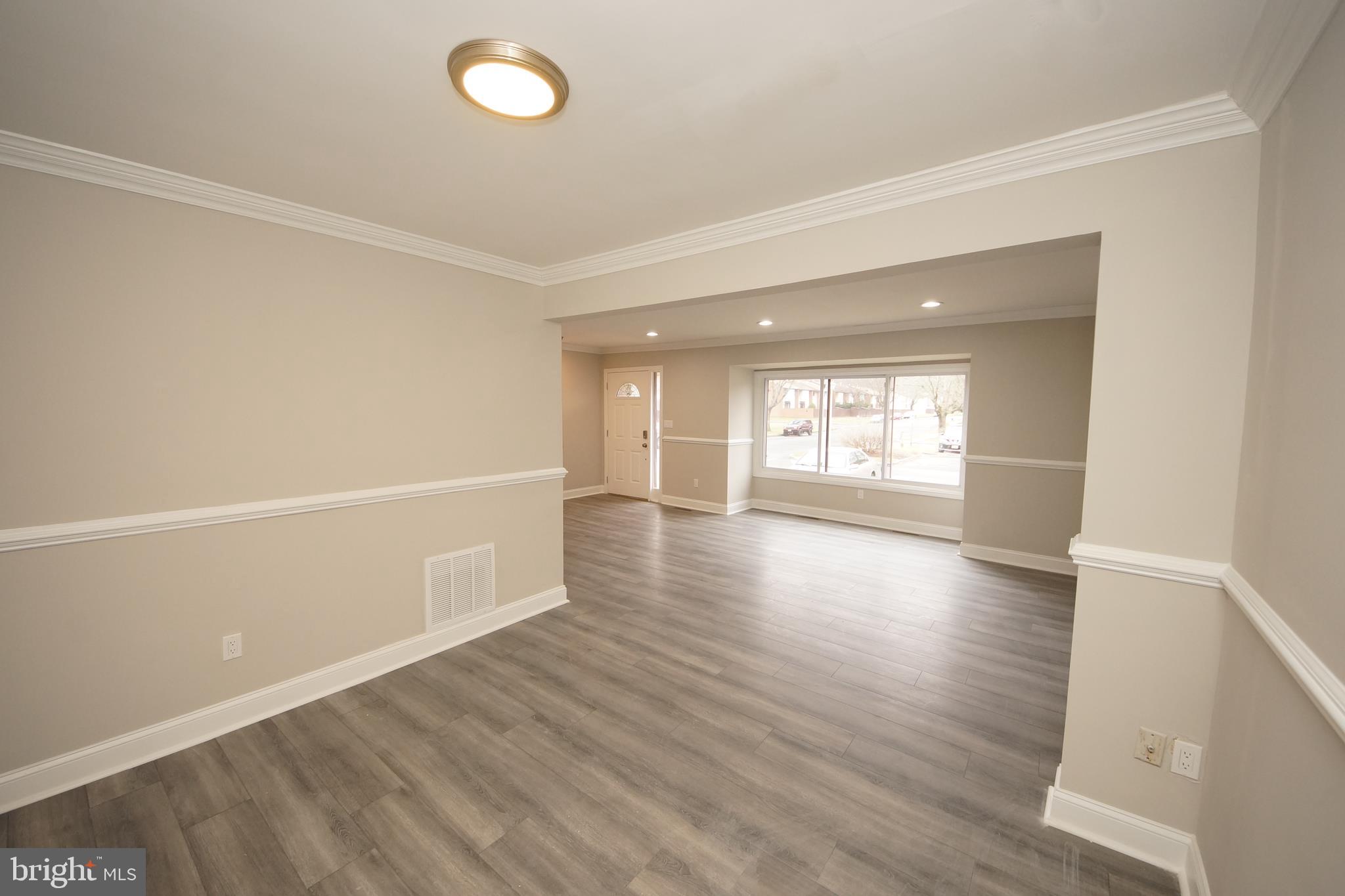 306 Bolton Road East Windsor, NJ 08520 - Photo 7 of 35 Gallery Image 7