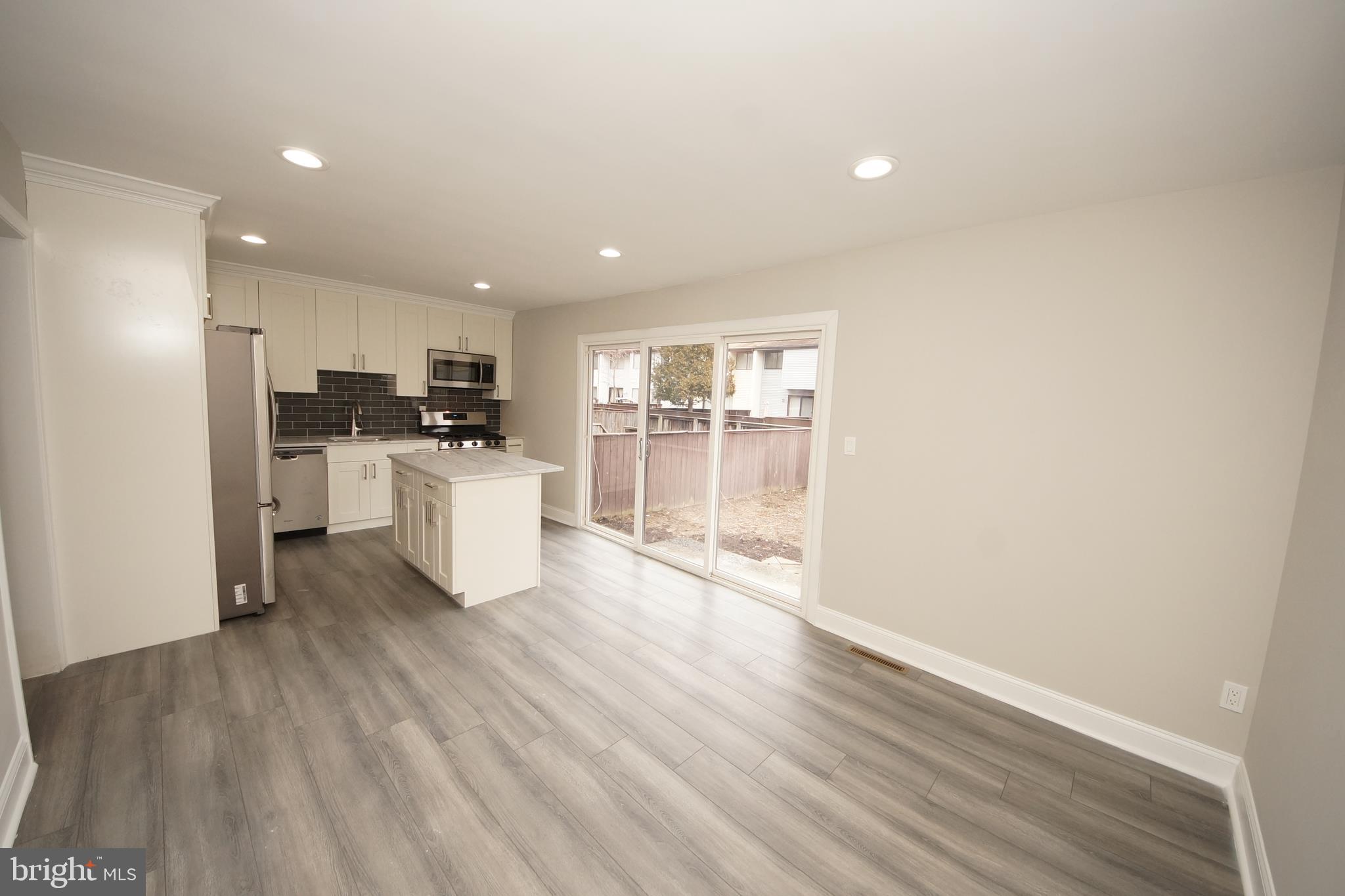 306 Bolton Road East Windsor, NJ 08520 - Photo 10 of 35 Gallery Image 10
