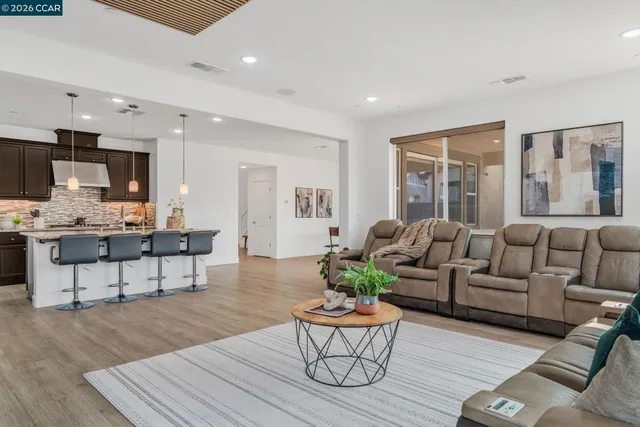 $1,350,000 | 1553 South Perkins Place, Mountain House, CA 95391