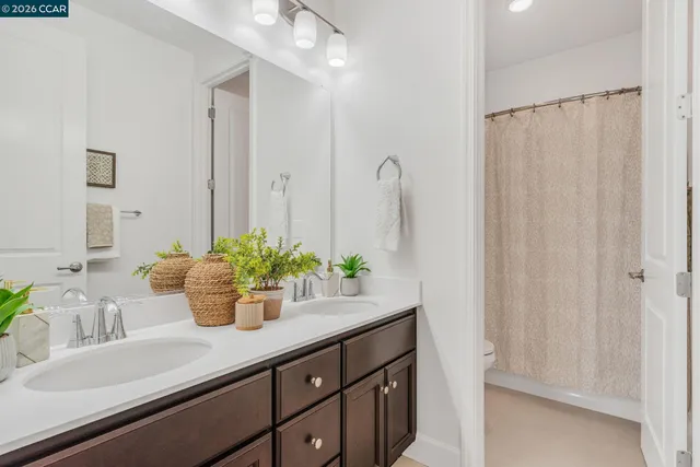 $1,350,000 | 1553 South Perkins Place, Mountain House, CA 95391