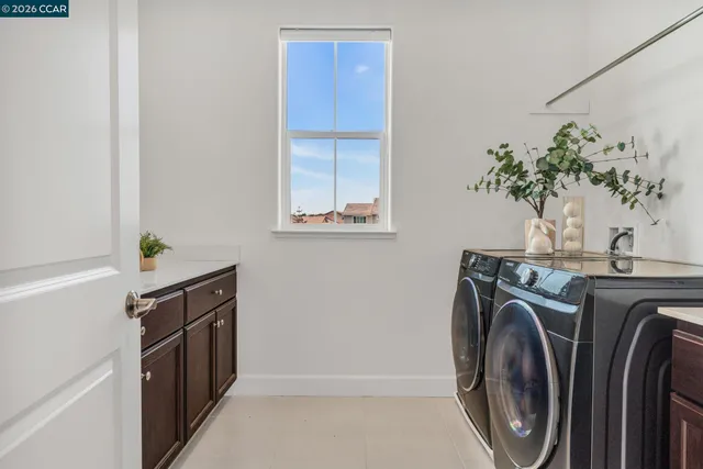 $1,350,000 | 1553 South Perkins Place, Mountain House, CA 95391