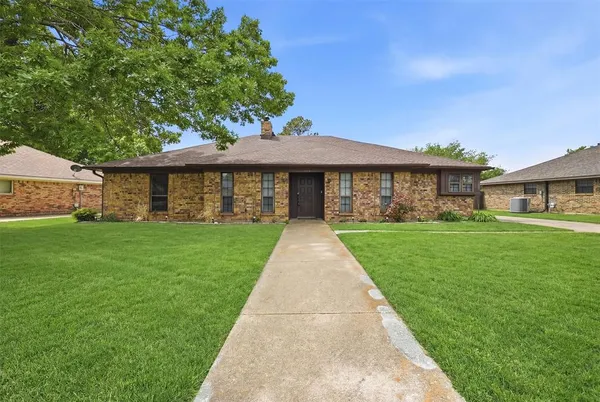 $315,000 | 3116 Anthony Drive, Sherman, TX 75092