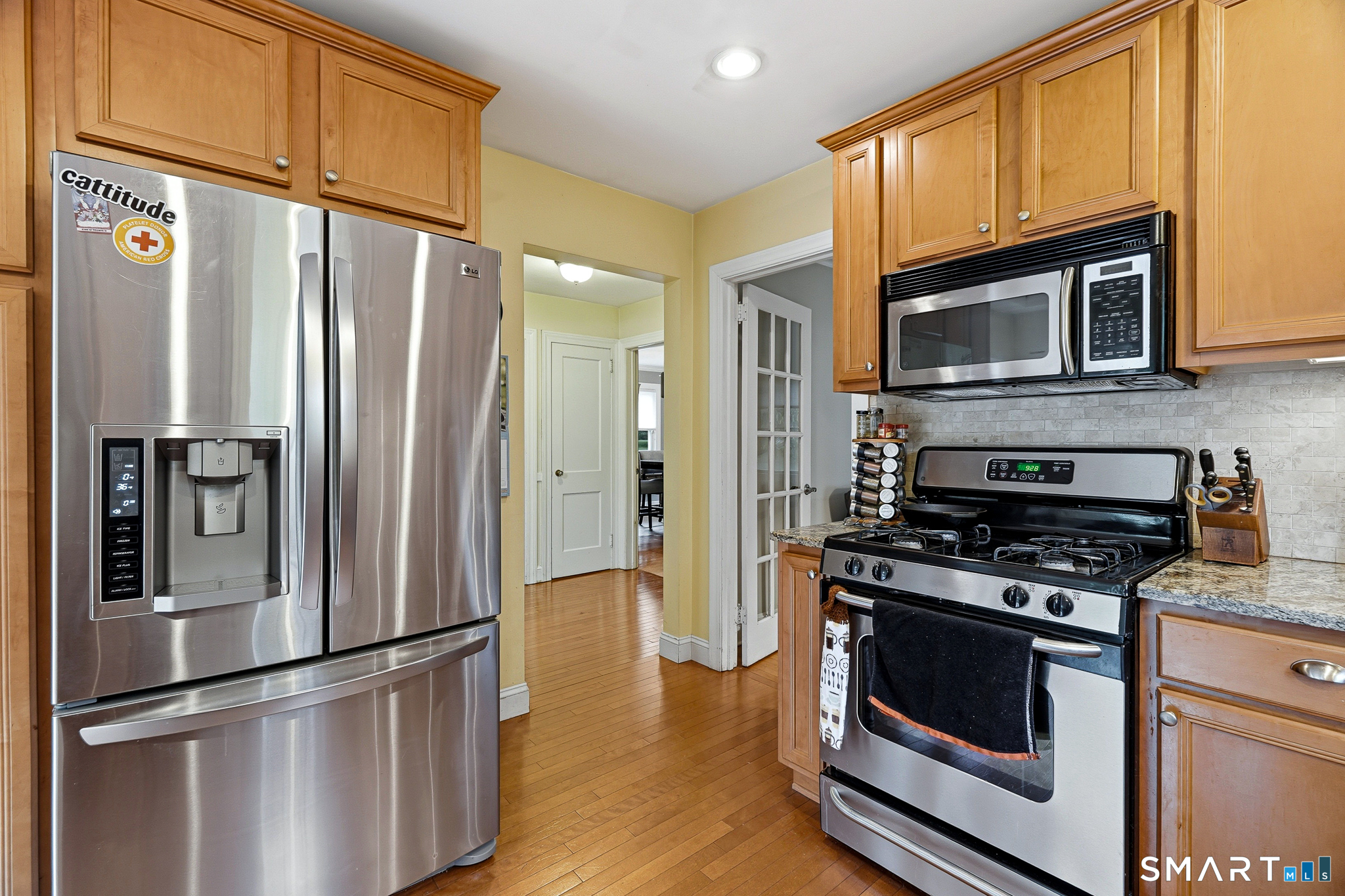141 Elm Street Windsor Locks, CT 06096 - Photo 12 of 37