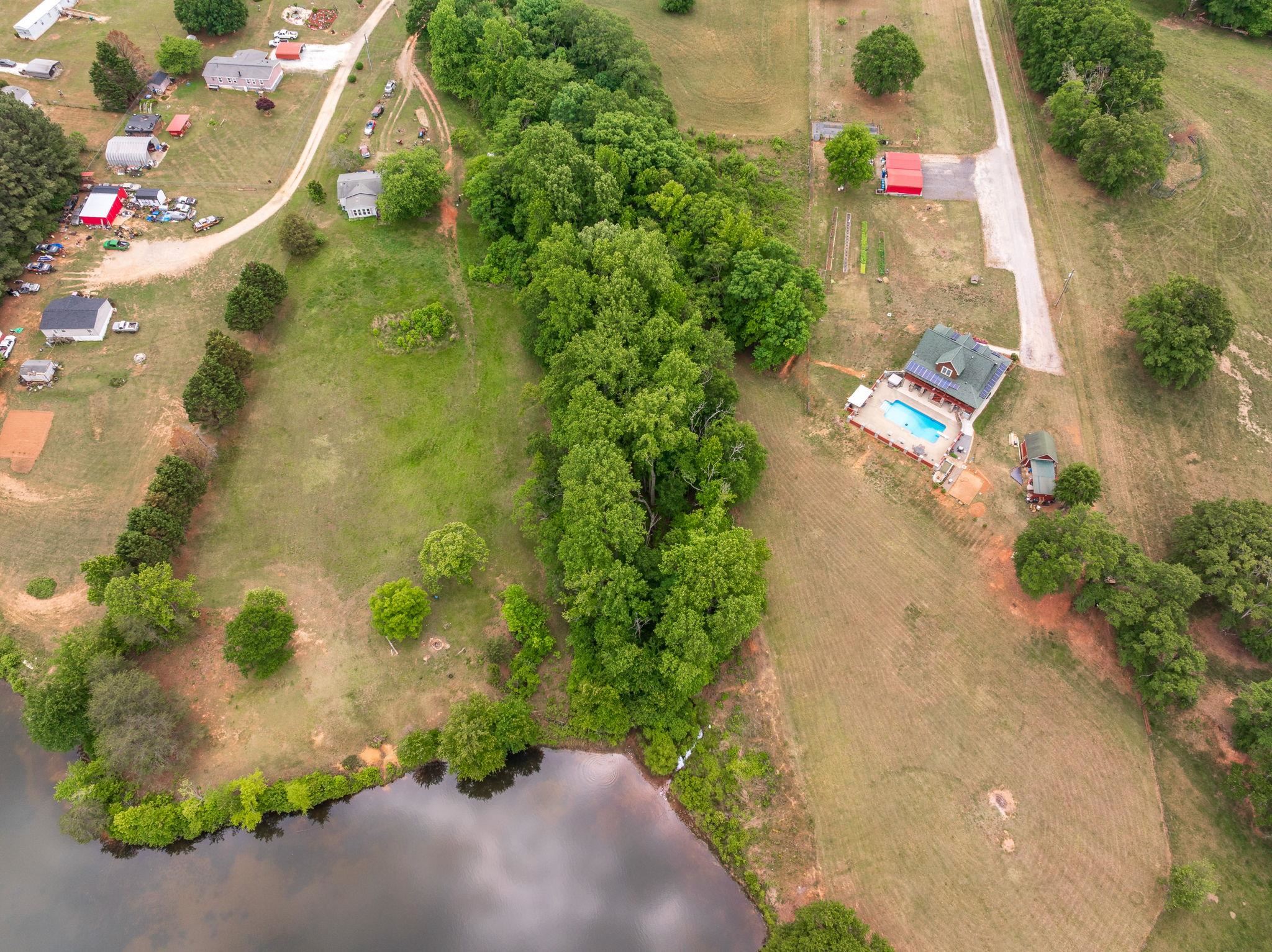 901 Iron Bridge Road Cowpens, SC 29330 - Photo 5 of 8