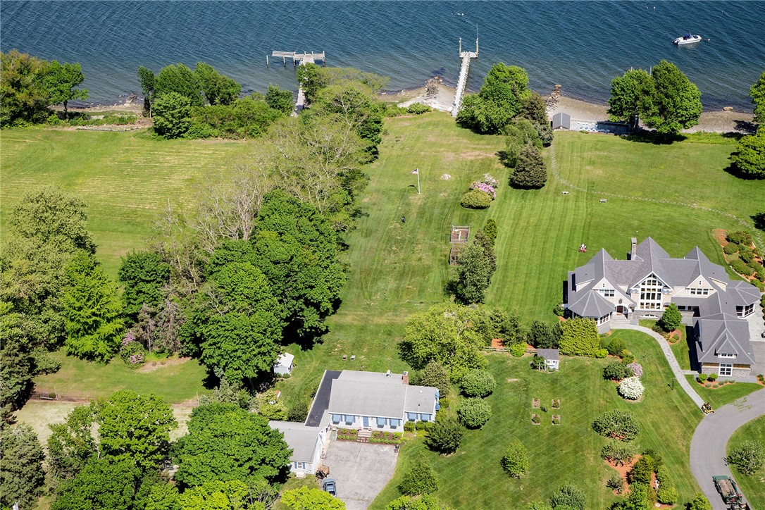 457 Poppasquash Road Bristol, RI 02809 - Photo 27 of 35 Gallery Image 27