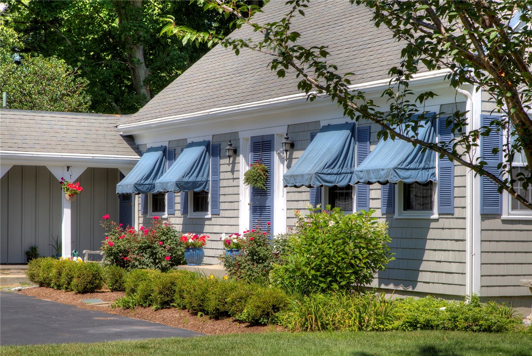 457 Poppasquash Road Bristol, RI 02809 - Photo 29 of 35 Gallery Image 29