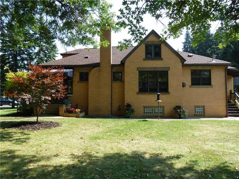 1546 Westerman Road Hermitage, PA 16148 - Photo 2 of 15 Exterior Front.