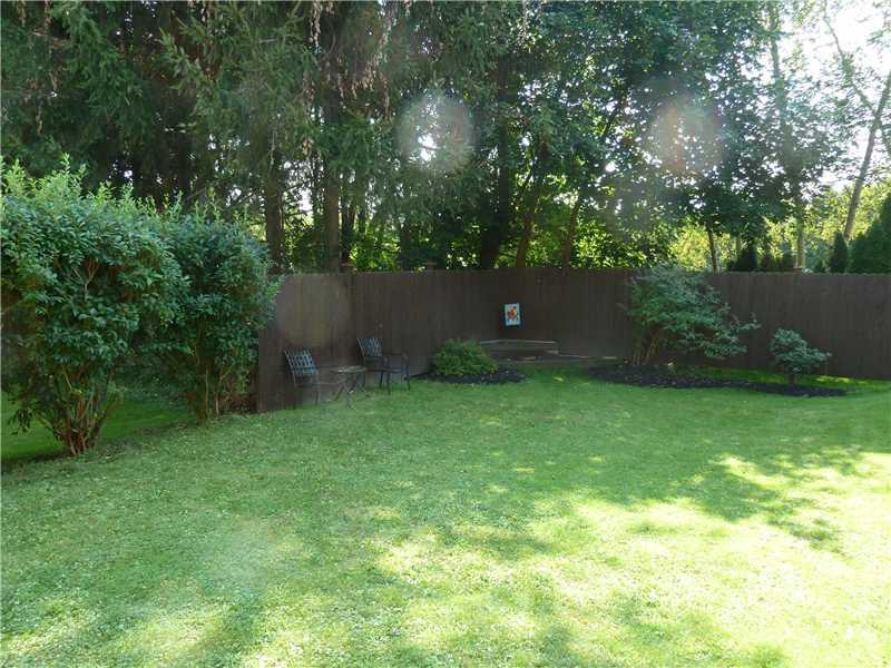 1546 Westerman Road Hermitage, PA 16148 - Photo 13 of 15 Yard/Garden.